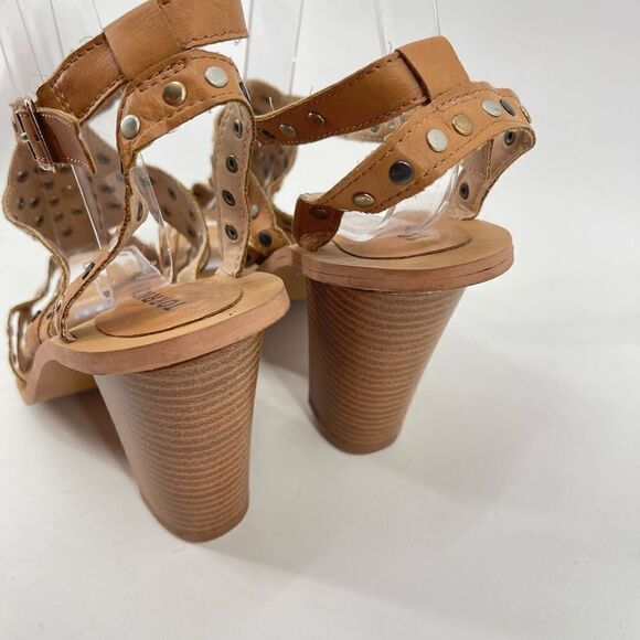 Torrid Womens Heels Strappy Sandals Metal Embellishment Brown Camel Size 8 - Picture 8 of 15